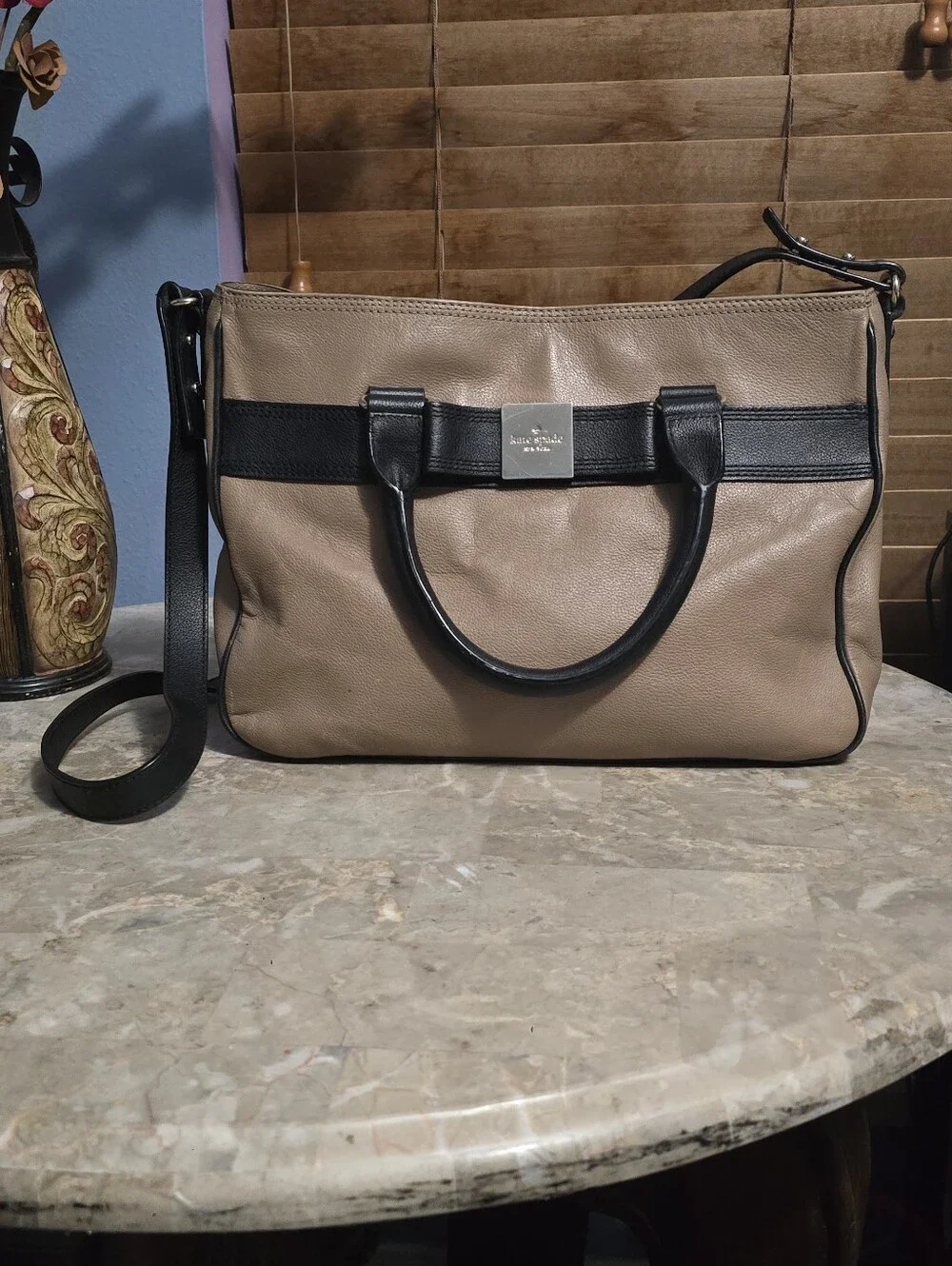Kate Spade Primrose Hill Tan and Black Leather Satchel w/ Bow Detail